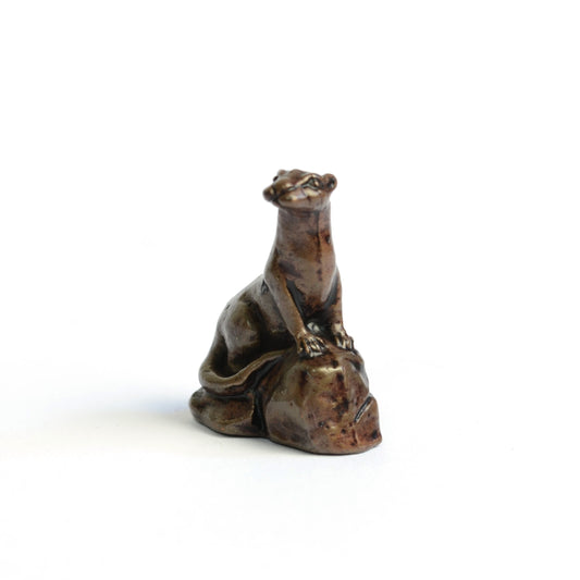 Sitting Otter